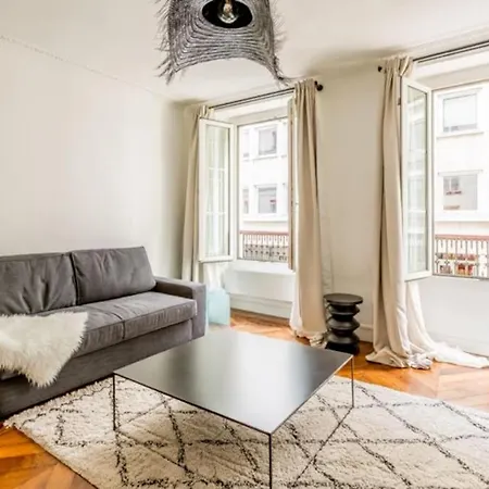 Design 4 Pers 8 Appartement *